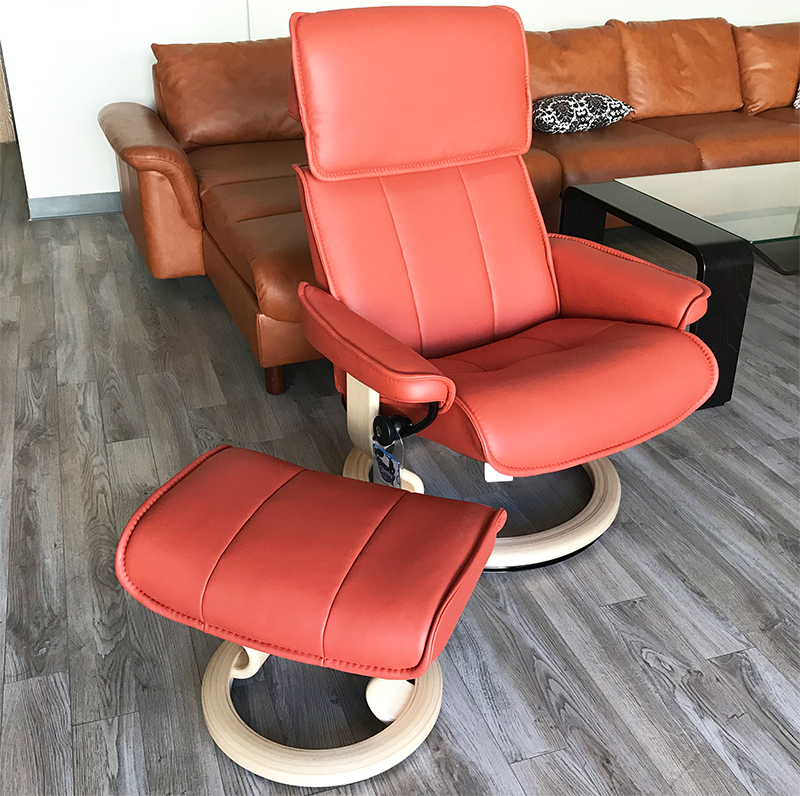 Stressless Admiral Large Paloma Henna Leather Recliner Chair and Ottoman by Ekornes