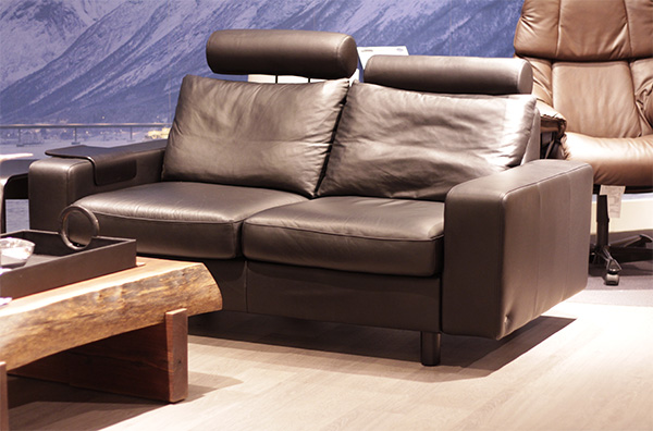 Stressless E200 Loveseat Sofa in Paloma Rock Leather 