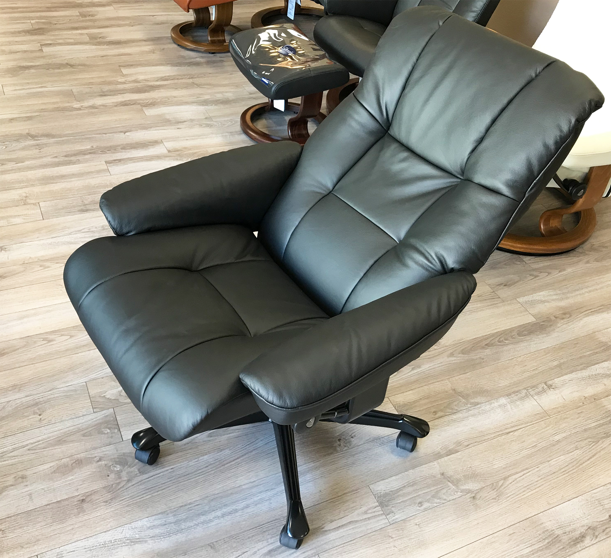 Stressless Mayfair Office Desk Chair Paloma Black Leather by Ekornes