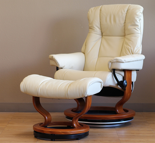 Stressless Mayfair Paloma Kitt Leather Recliner Chair by Ekornes