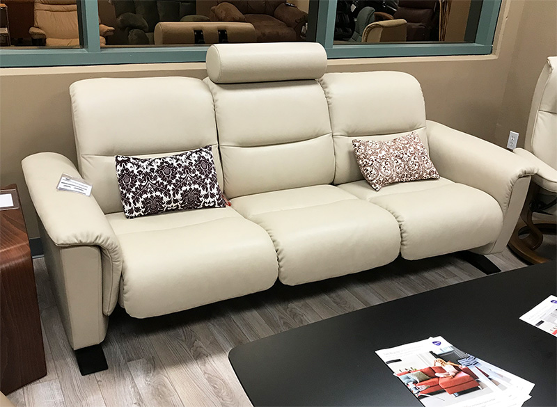 Stressless Panorama Sofa in Cori Fog Leather