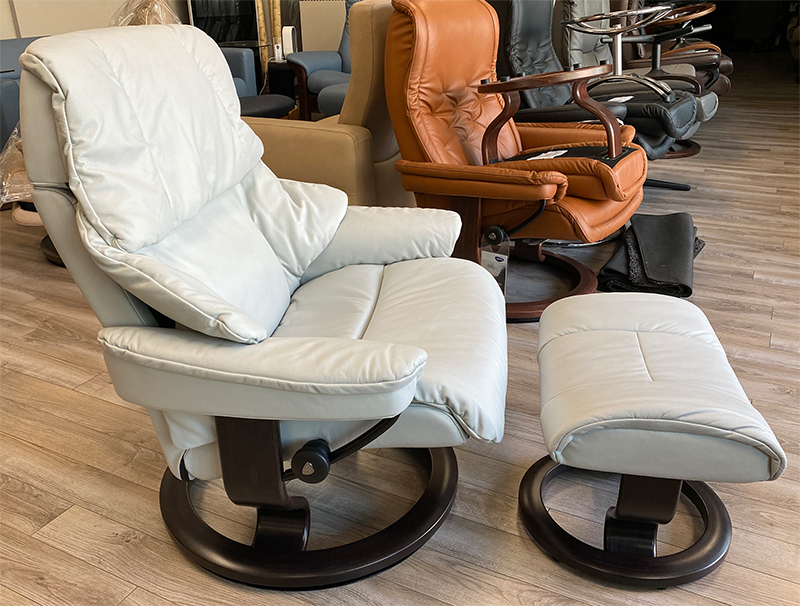 Stressless Reno Paloma Misty Grey Leather Recliner Chair and Ottoman with Wenge Wood Stain Classic Base by Ekornes