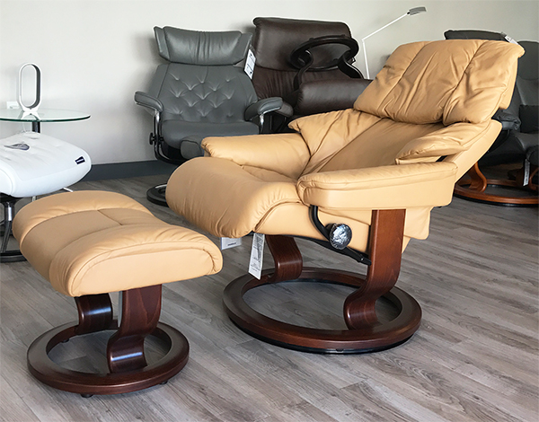 Stressless Reno Paloma Pearl Leather Recliner Chair and Ottoman by Ekornes