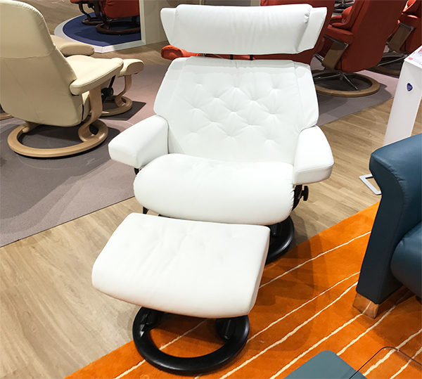 Stressless Skyline Signature Base Batick Snow White Leather Recliner Chair by Ekornes