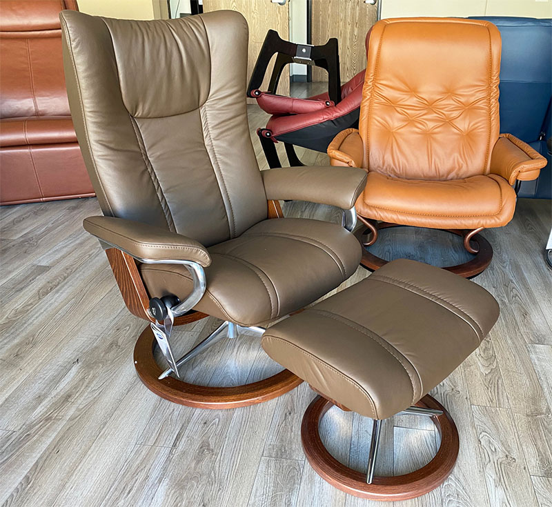 Stressless Wing Signature Polished Aluminum Base Recliner Chair and Ottoman in Paloma Chestnut Leather with Brown Wood Base