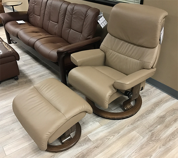 Stressless Capri Recliner Chair in Paloma Funghi 09403 Leather