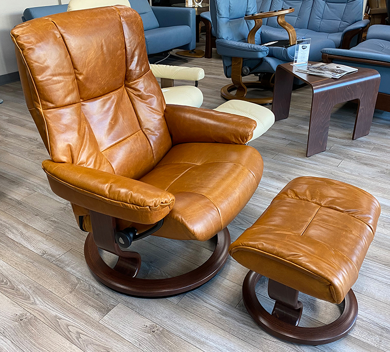 Stressless Mayfair Pioneer Cognac Leather Recliner Chair and Ottoman by Ekornes