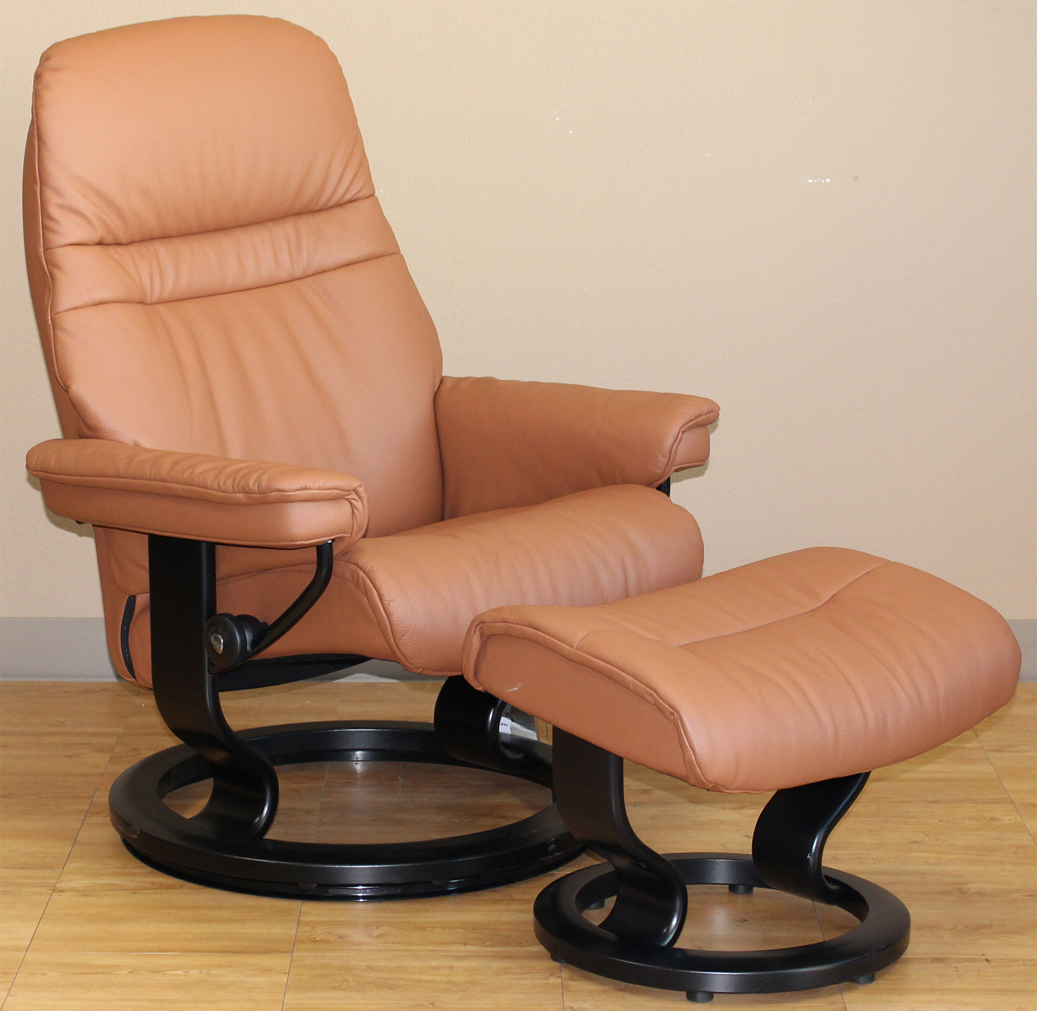 Stressless Sunrise Classic Palm Brown Color Leather By Ekornes