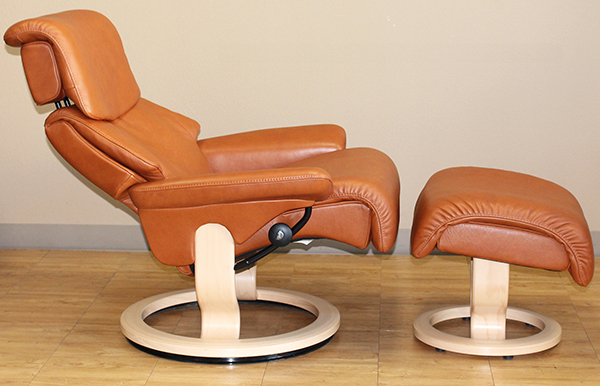 Dream Stressless Royalin TigerEye Recliner Chair Leather by Ekornes