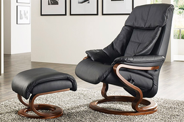 https://www.vitalitywebb.com/backstore/Himolla-ZeroStress-Recliner/Images/Himolla-ZeroStress-Palena-Recliner-Chair-Ottoman-600.jpg