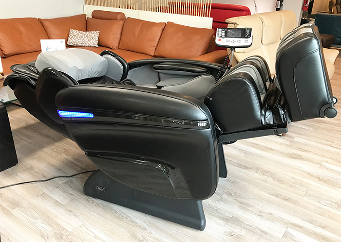 Zero Gravity Osaki OS-7200H Pinnacle Executive Massage Chair Recliner
